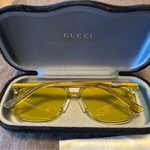 Gucci GG-0262-S acetate sunglasses in yellow used
